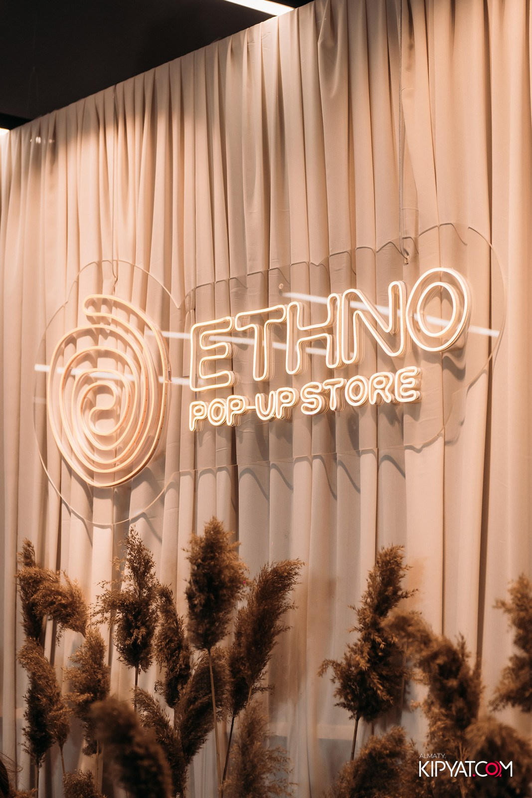 ETHNO POP-UP STORE NAURYZ B SADU ARENA. КИПЯТКОМ АЛМАТЫ!