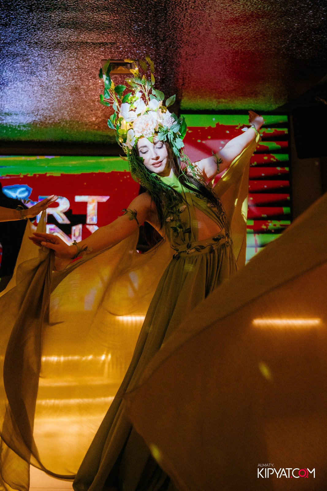 FORT FERNYI. КИПЯТКОМ АЛМАТЫ!