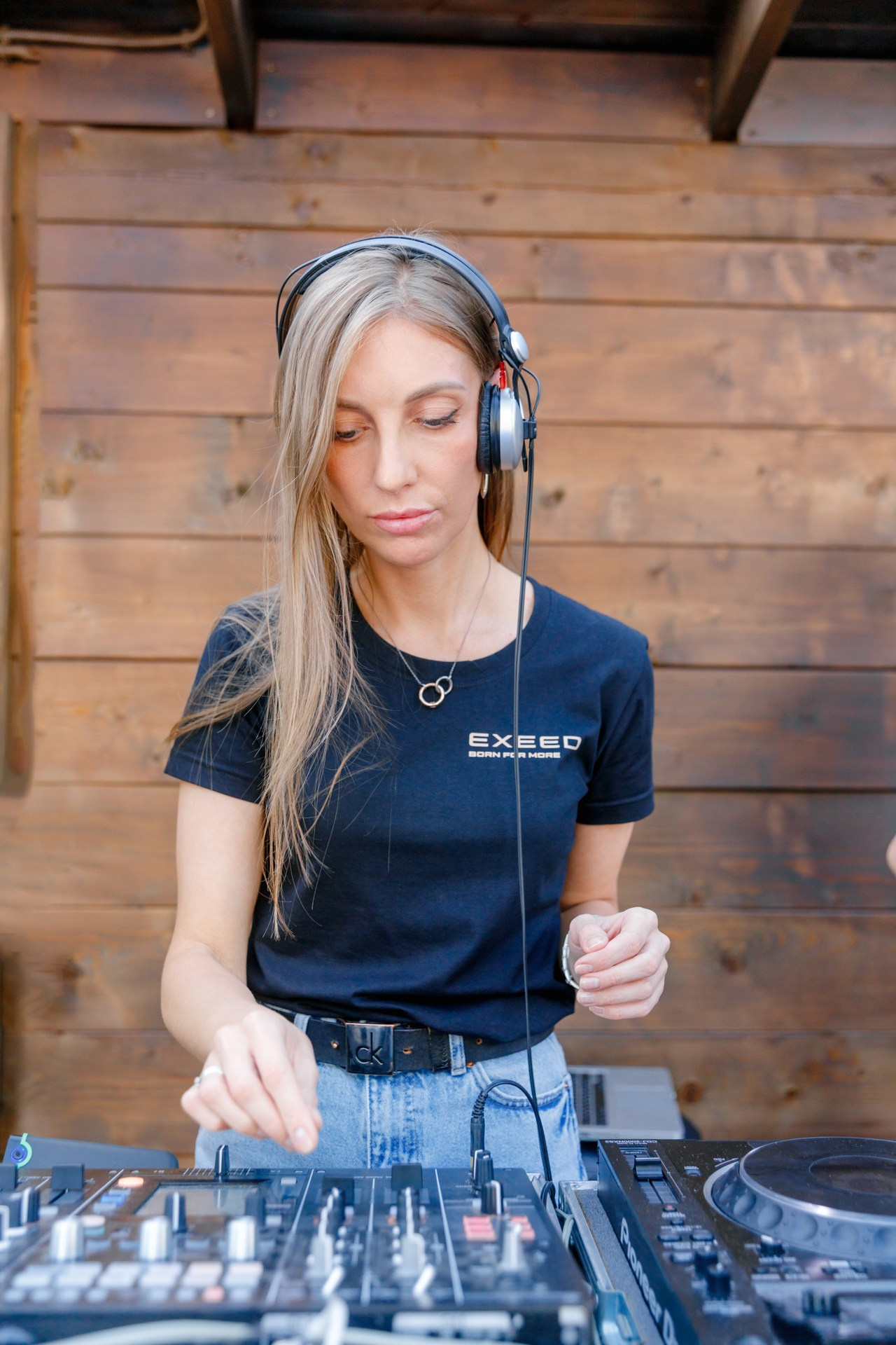 Презентация EXEED LetoBar. Репортажный фотограф в Санкт-Петербурге Жолудев Владислав