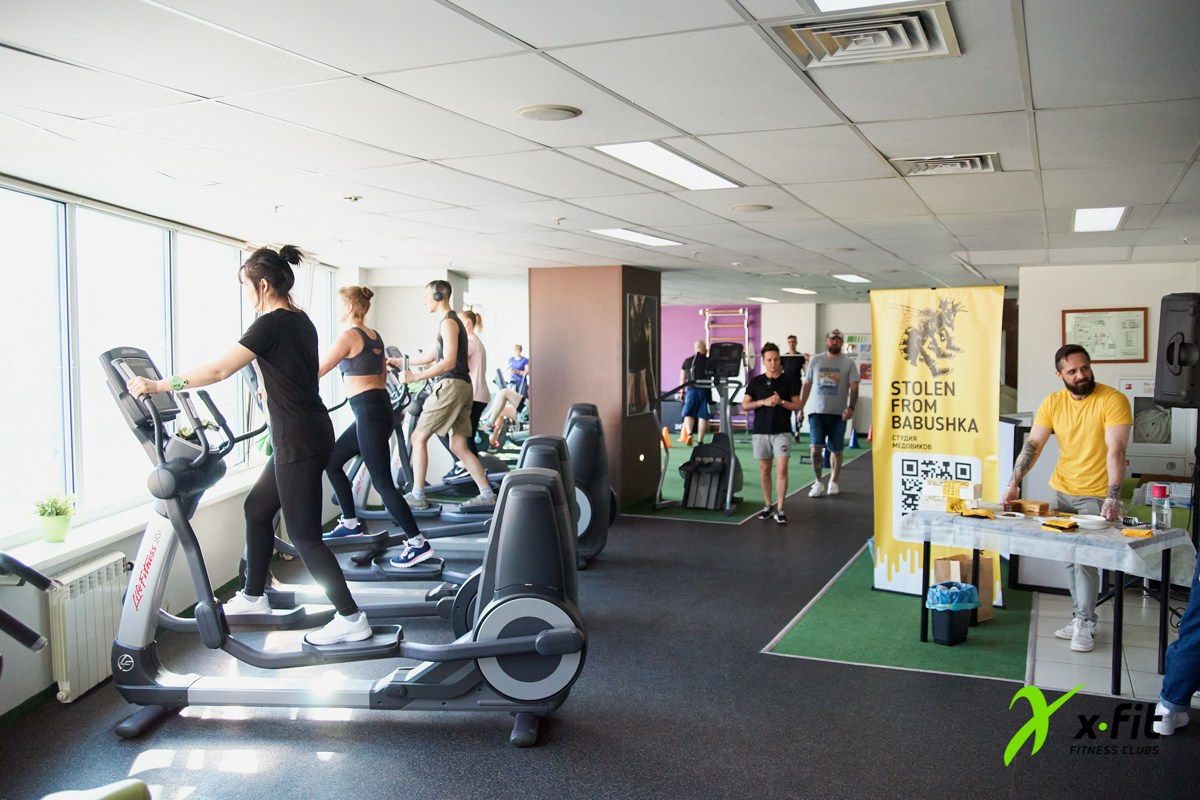 Репортаж: День Рождения X-Fit в Новосибирске. Репортажный и женский фотограф в Новосибирске