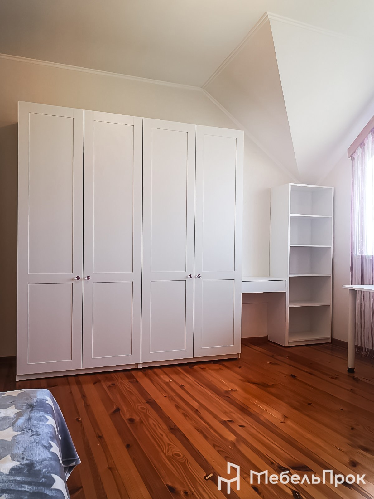 Шкафы распашные. Главная