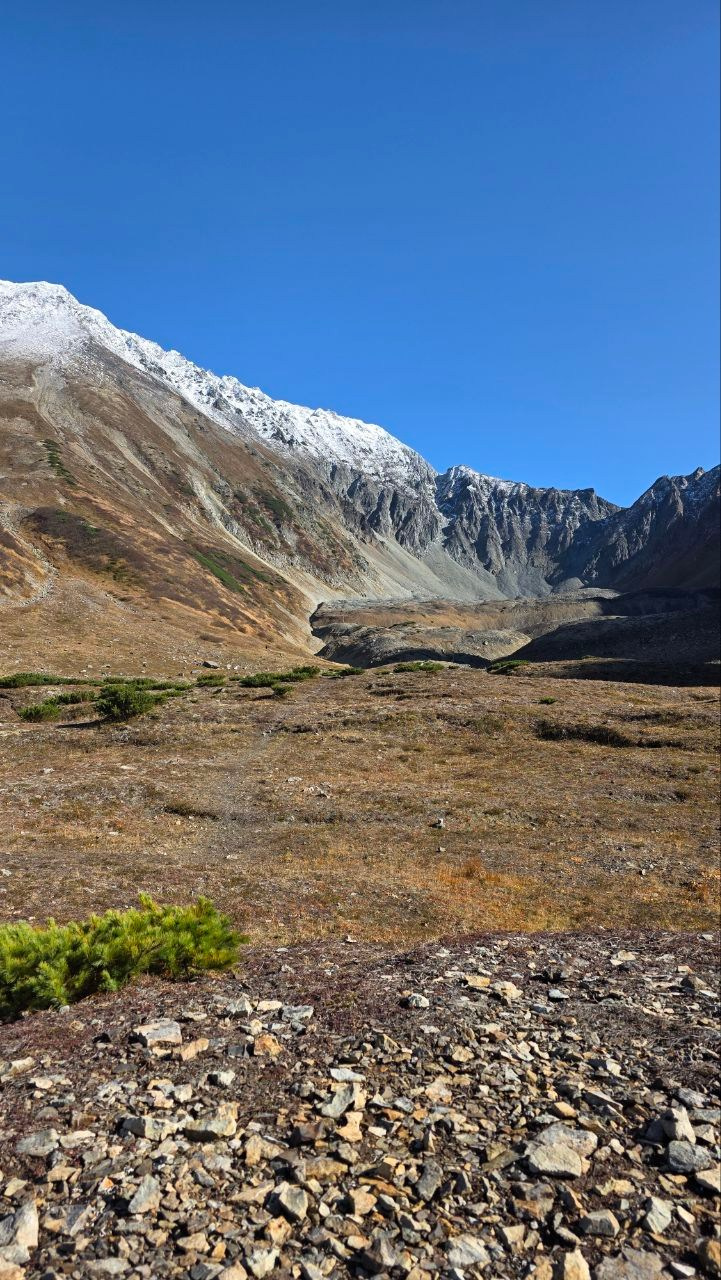Горный массив Вачкажец и купание в термальных источниках. Экскурсионные туры по Камчатке