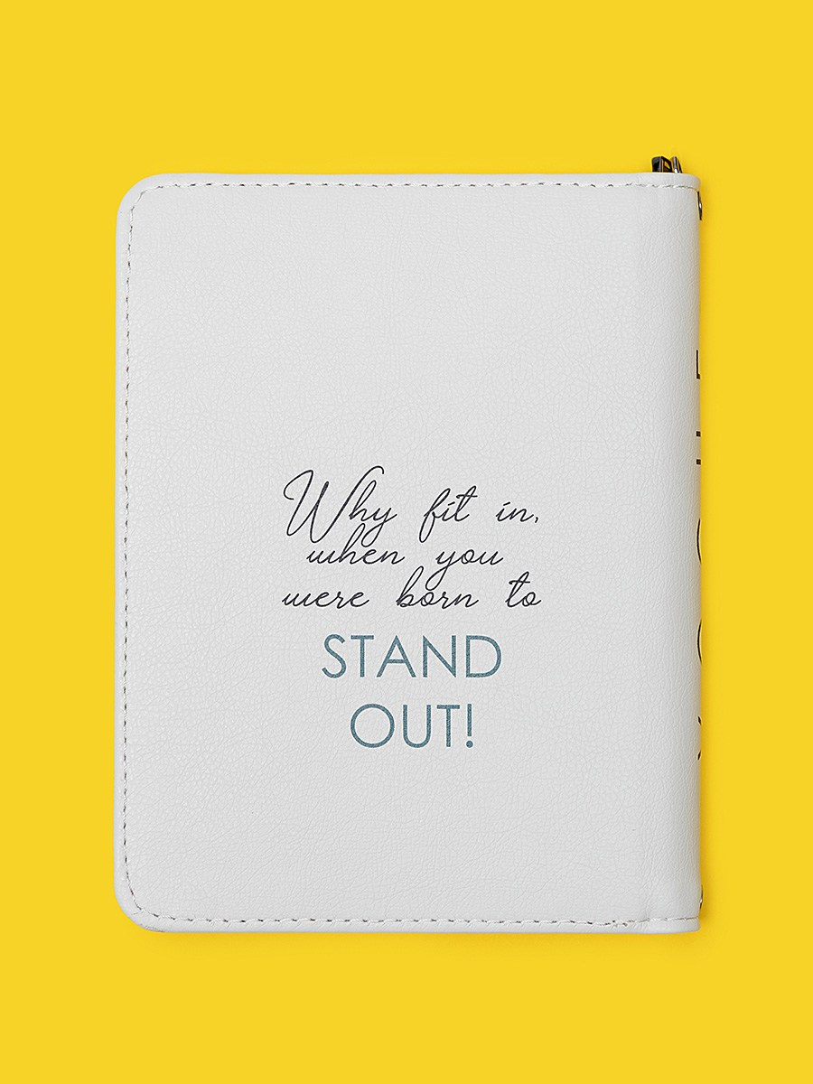 Сумка-клатч. Контент фотограф, съемка для маркетплейсов, фуд съемка и репортажи в Новосибирске Ралия Галеева