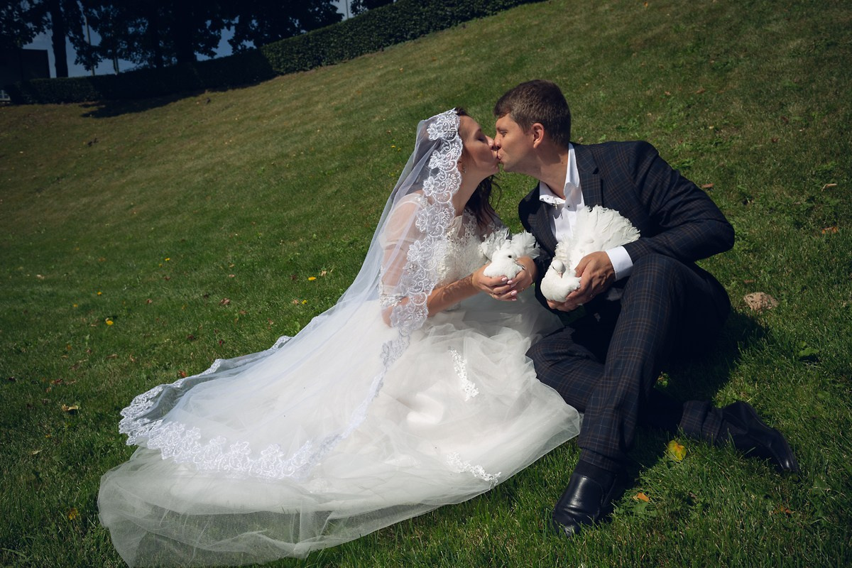 Венчание в главном Храме. Свадебный и репортажный фотограф в Москве и Московской области