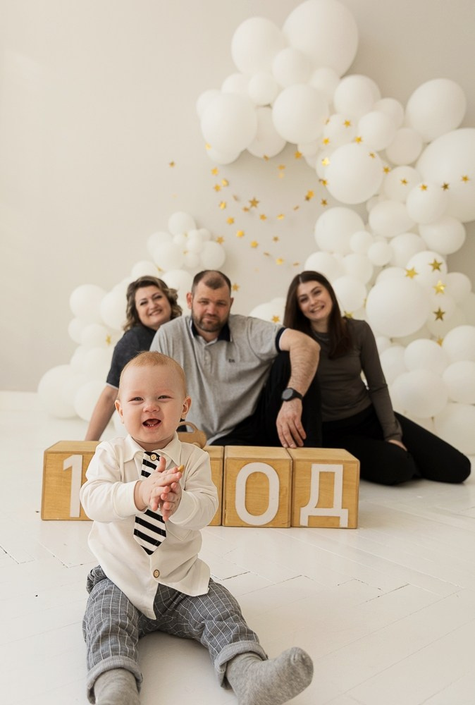 Студийные семейные съемки. Фотограф из Новосибирска Юрк Виктория