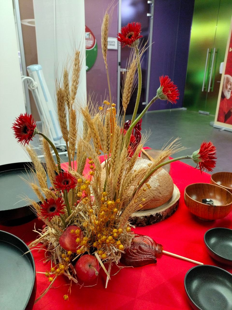 А-ля рус из сухоцветов и гермини. цветы на заказ. цветы. флорист дизайнер. клиентский сервис. головинский район. сао. флорист ховрино. флорист головинскийрайон. флорист клин. оформление цветами. цветочное оформление. оформление живыми цветами. современная флористика. камерная свадьба. большая свадьба. флорист на свадьбу москва. декоратор на свадьбу. концепция свадьбы. ручная работа. маленькая свадьба. бюджетная свадьба. дорогая свадьба. работа на заказ. живые цветы. украшение живыми цветами. красная свадьба. красные розы. ворота в цветах. необычная фото зона