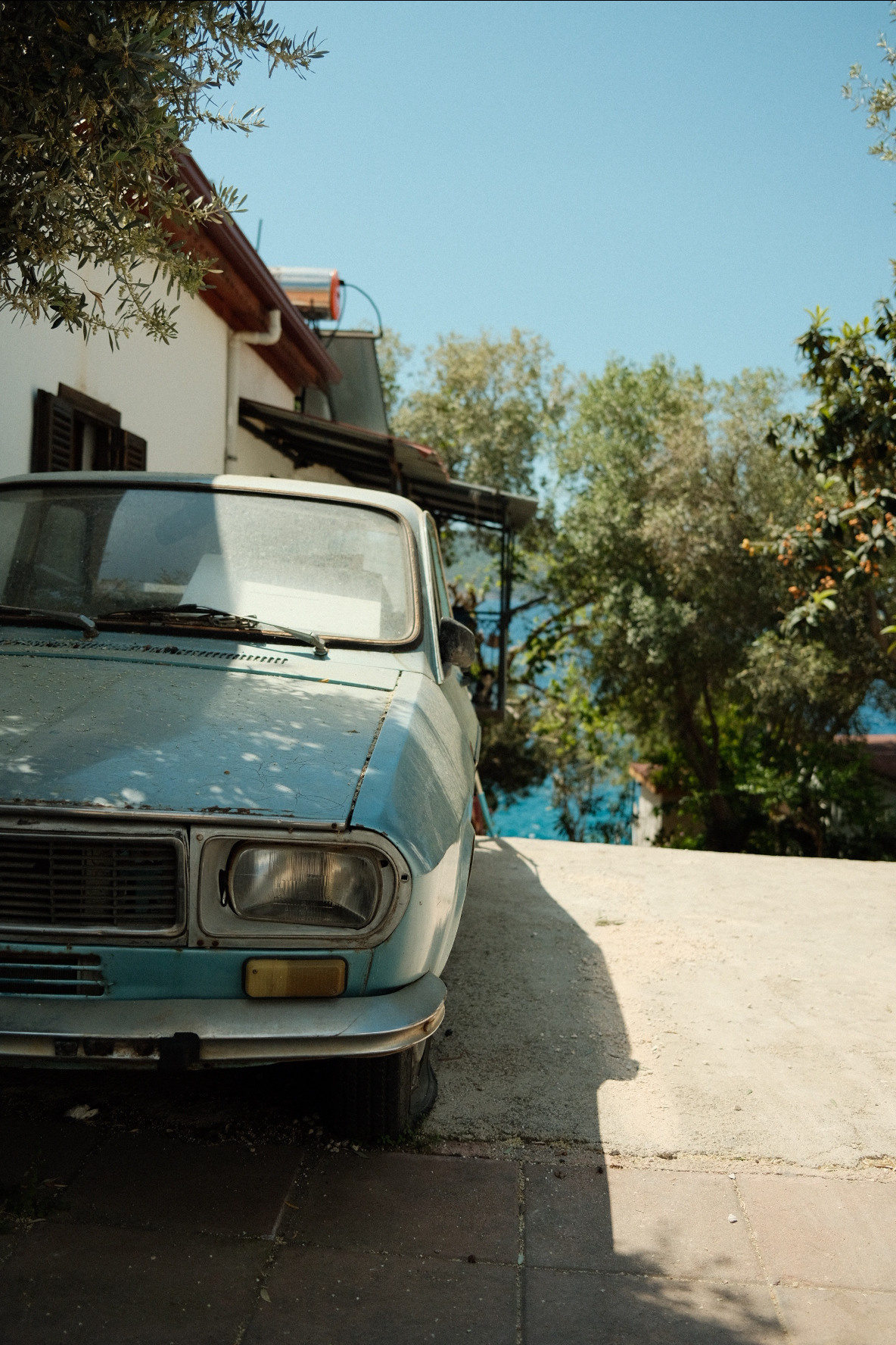 Street. Если ты на Земле — звони