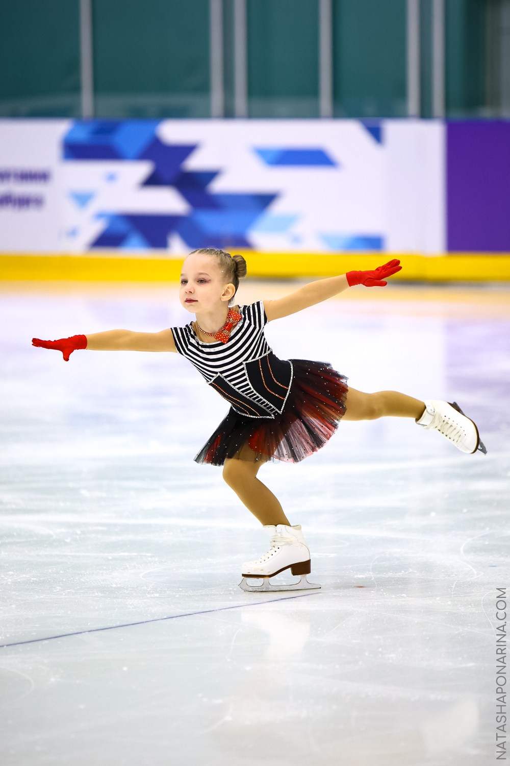 СОРЕВНОВАНИЯ В СШОР АФК ЮНЫЙ ФИГУРИСТ. ФК Фотограф в Санкт-Петербурге Наталья Понарина