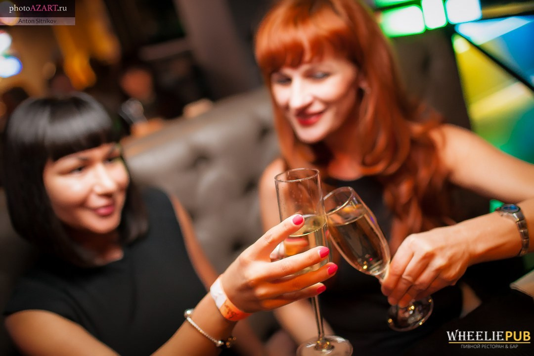 Клубная вечеринка «День рождения всех» | 27.11.2015 г. Галерея Фантим