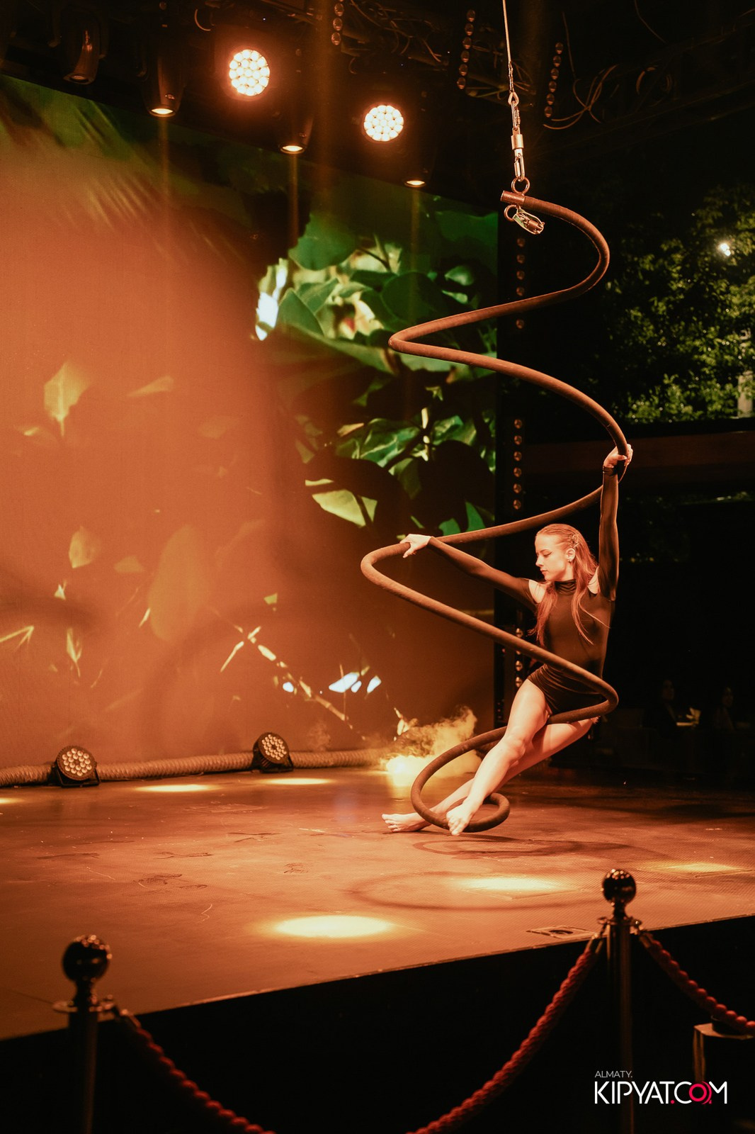 QUEEN. КИПЯТКОМ АЛМАТЫ!