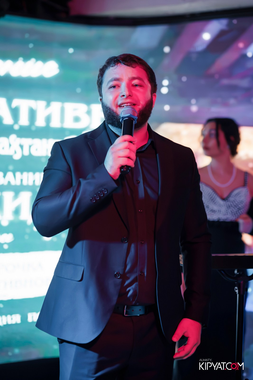 КАВКАЗСКИЙ ВЕЧЕР В ВАХТАНГУРИ. КИПЯТКОМ АЛМАТЫ!