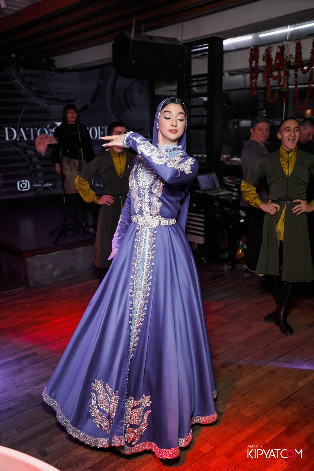 ВАХТАНГУРИ. КИПЯТКОМ АЛМАТЫ!