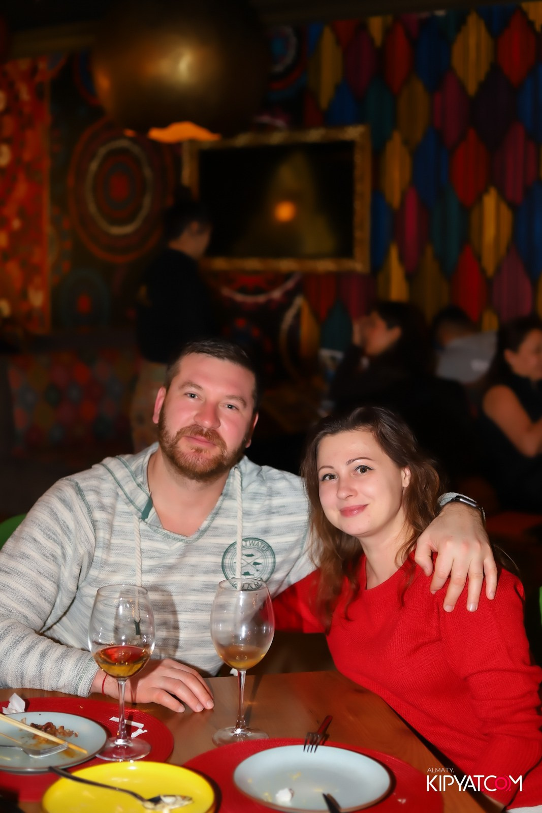 РЕСТОРАН PAVLIN MAVLIN. КИПЯТКОМ АЛМАТЫ!