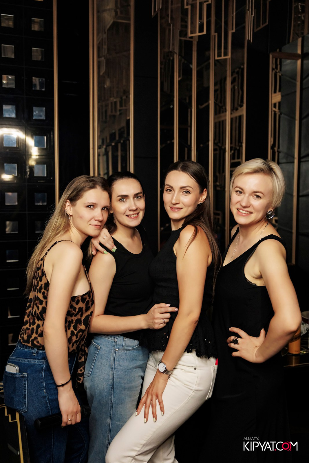 ЗАЯ, НА БИС. КИПЯТКОМ АЛМАТЫ! Фотосъемка мероприятий в Алматы