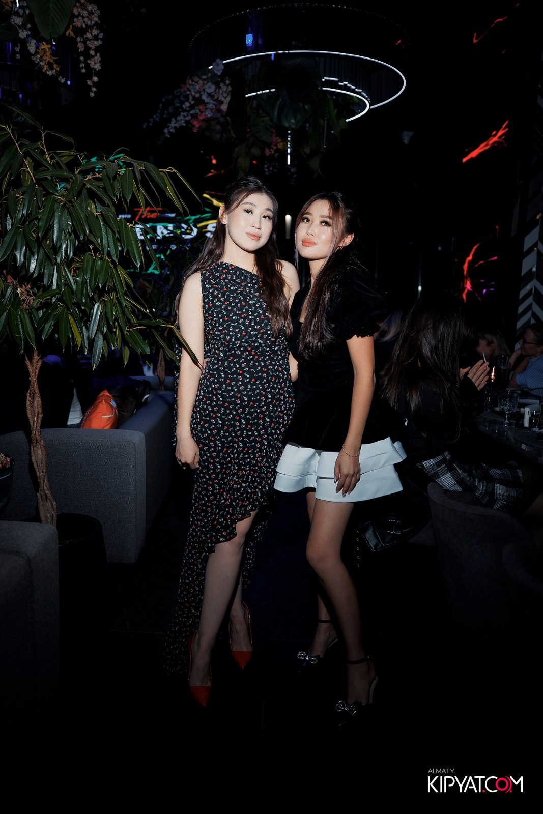 FRIENDS BAR & TERRACE. КИПЯТКОМ АЛМАТЫ!