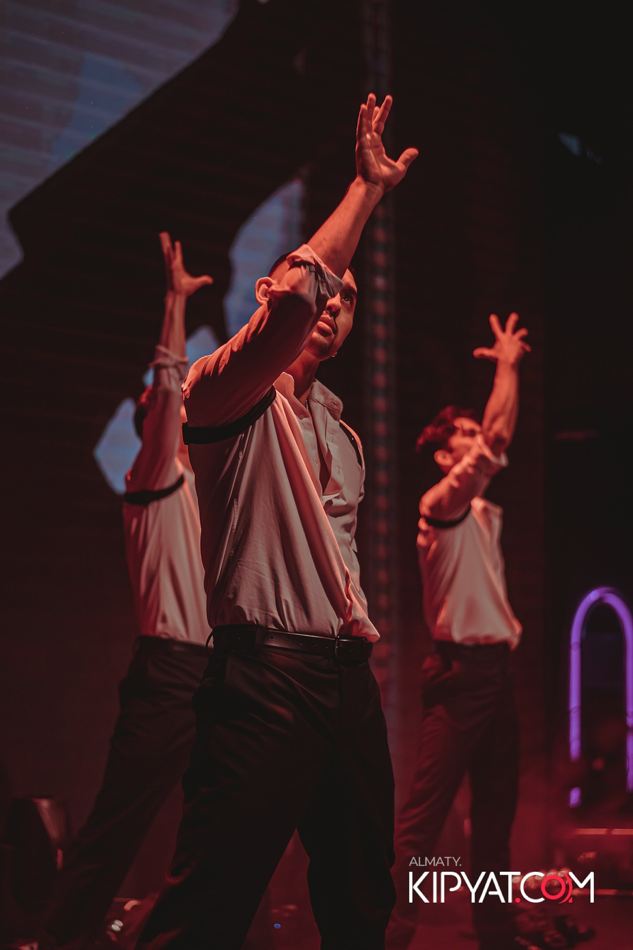 QUEEN. КИПЯТКОМ АЛМАТЫ!