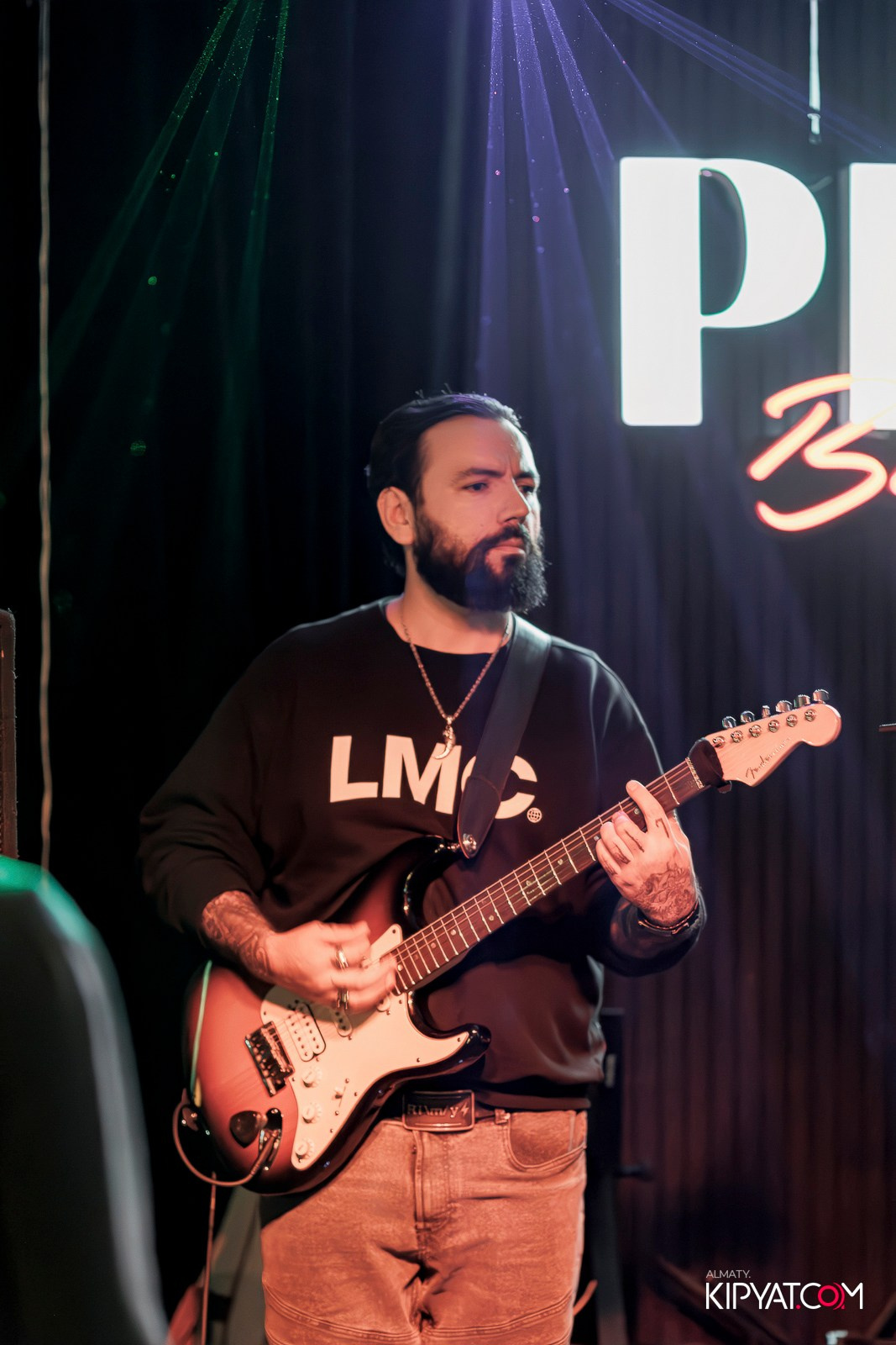 ПИНТА НА АУЭЗОВА. КИПЯТКОМ АЛМАТЫ!