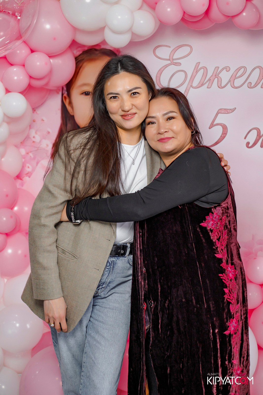 ЕРКЕЖАН 5 ЛЕТ. КИПЯТКОМ АЛМАТЫ! Фотосъемка мероприятий в Алматы