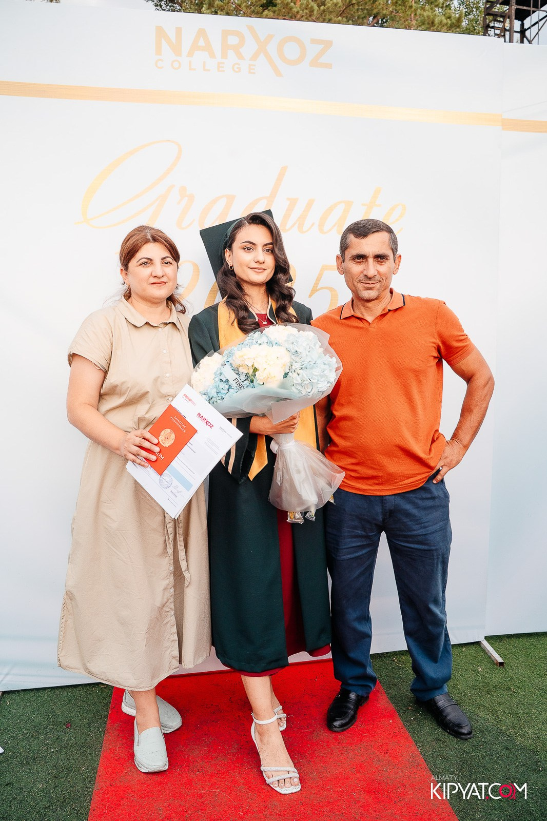 ВРУЧЕНИЕ ДИПЛОМОВ — НАРХОЗ КОЛЛЕДЖ. Part 2. КИПЯТКОМ АЛМАТЫ!