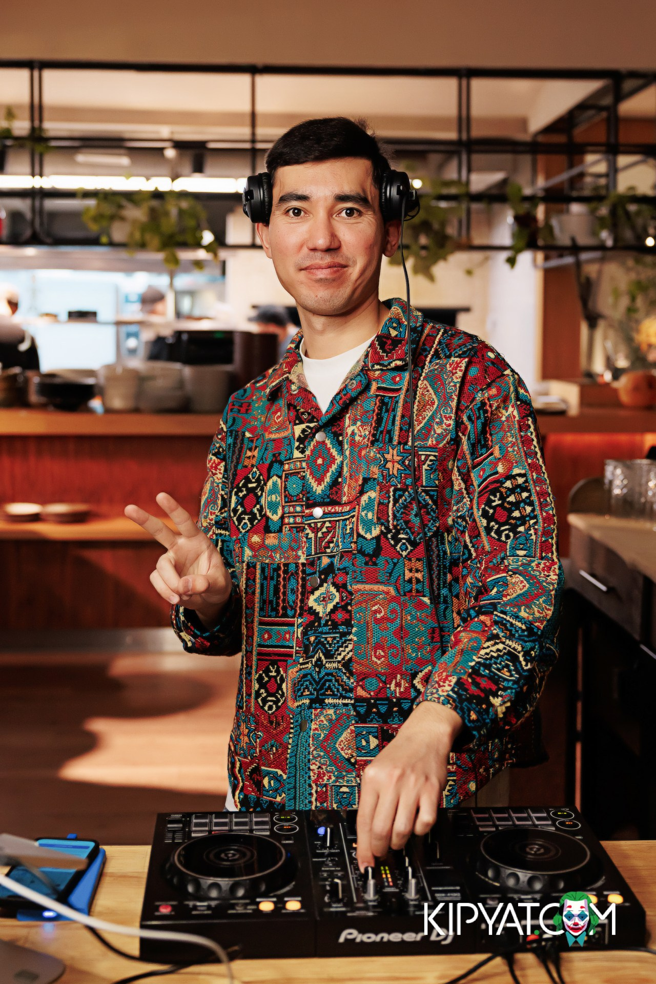 ХЕЛЛОУИН В ТЕПЛИЦЕ. КИПЯТКОМ АЛМАТЫ!