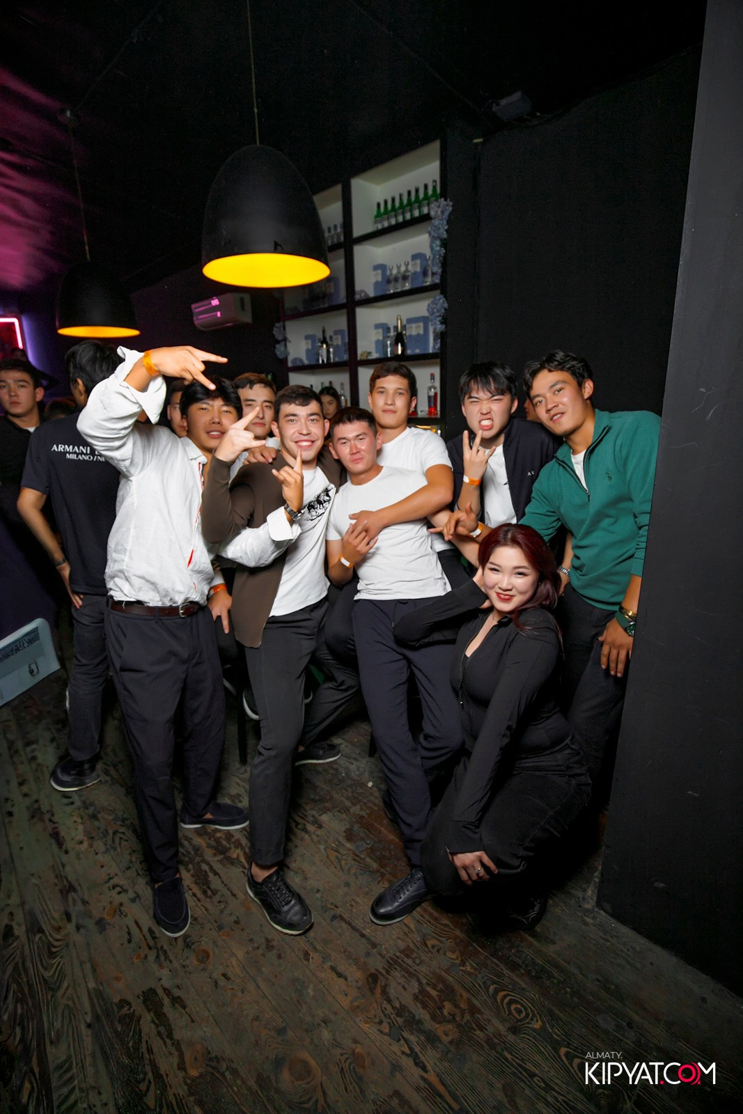 UYAT EMES BAR. КИПЯТКОМ АЛМАТЫ!