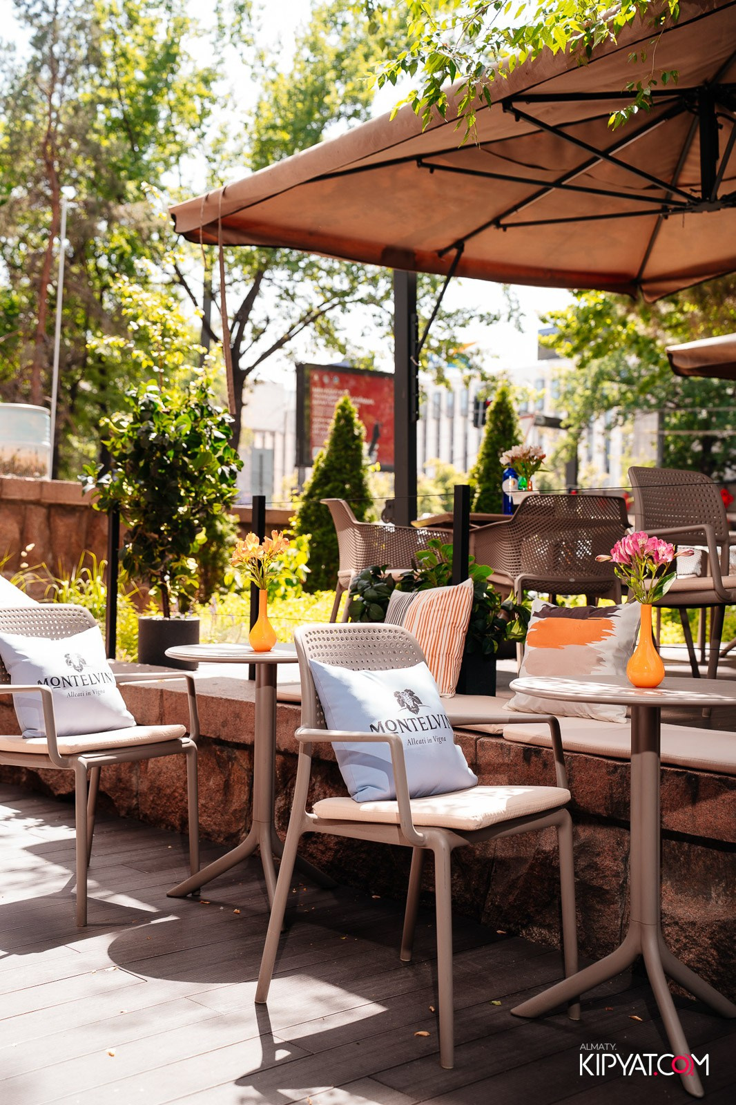 ЗАВТРАК В MÖTE. КИПЯТКОМ АЛМАТЫ!