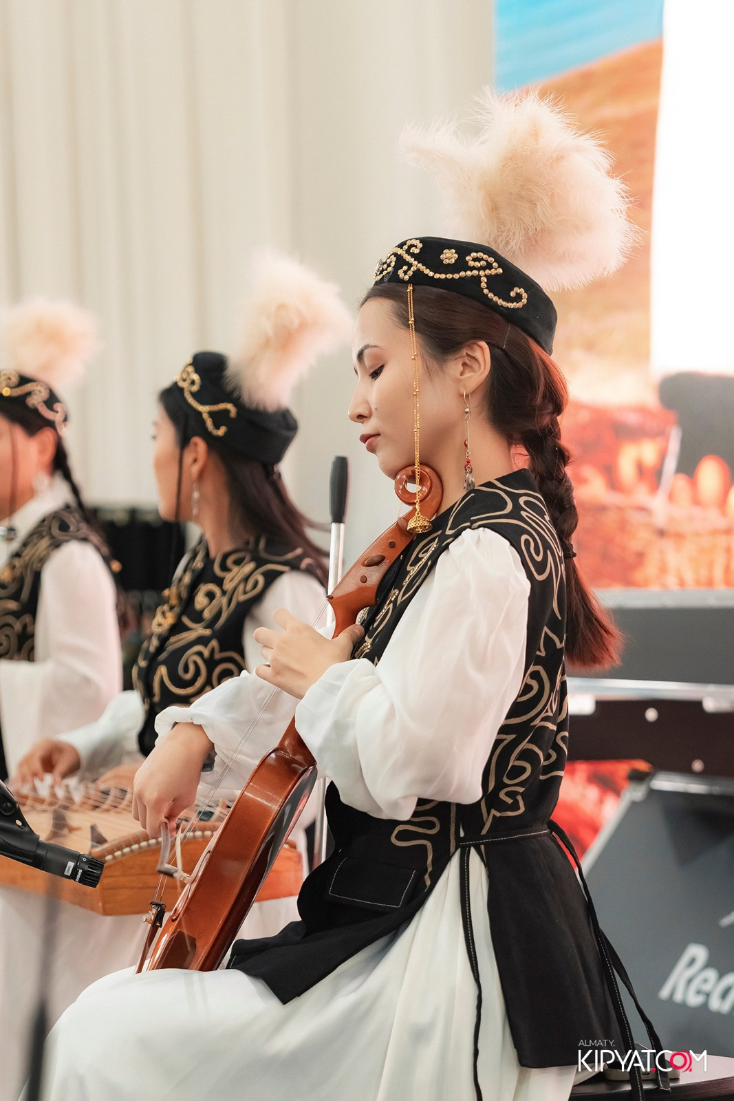 ETHNO POP-UP STORE, SABANTOI B SADU ARENA. КИПЯТКОМ АЛМАТЫ!