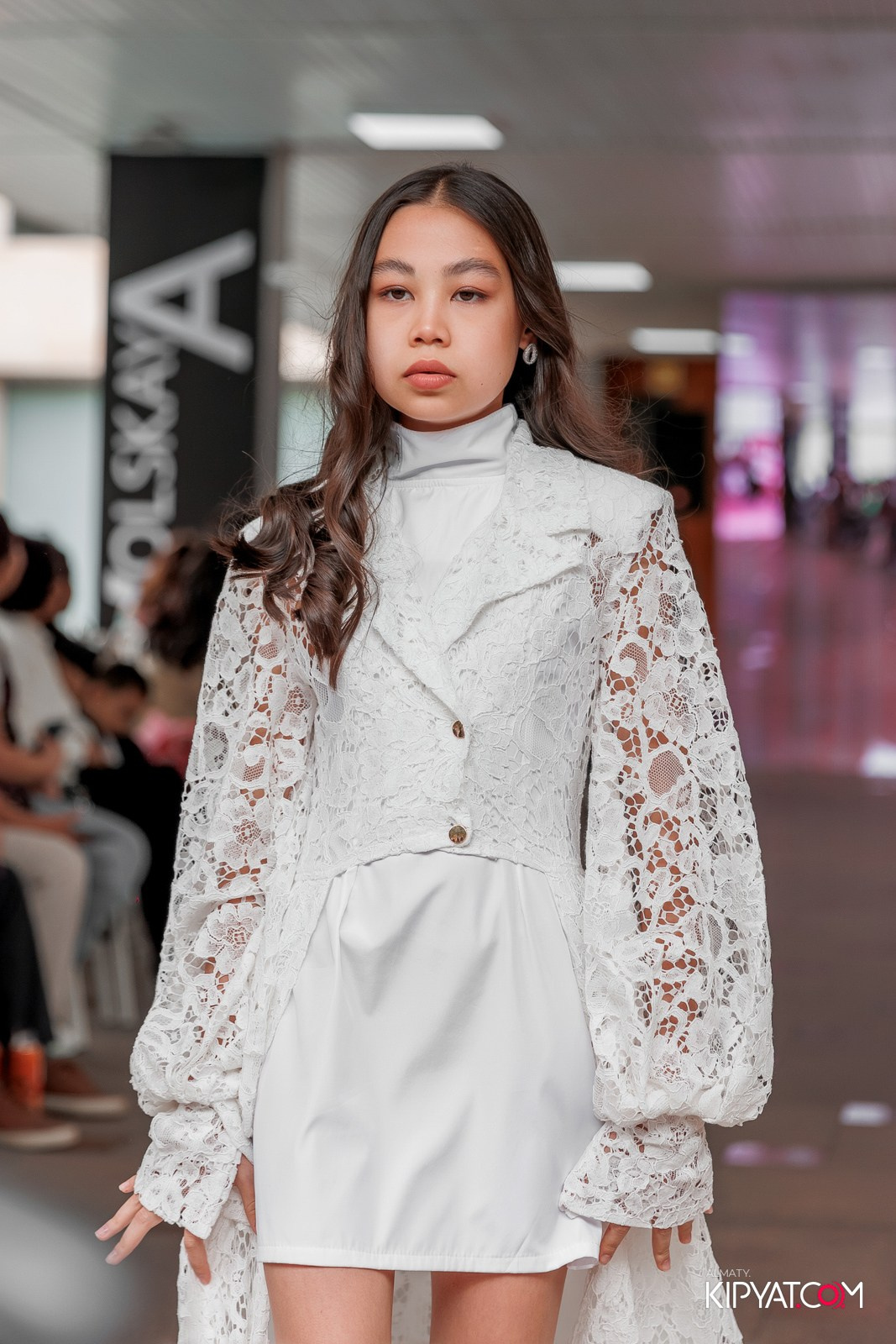 JUNIOR FASHION SHOW. КИПЯТКОМ АЛМАТЫ!