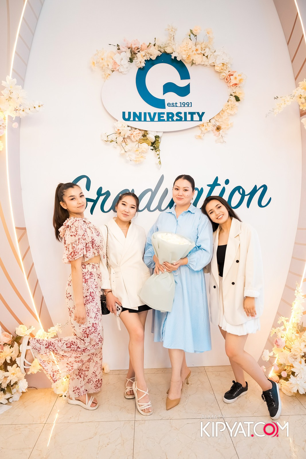 GRADUATION 2025 Q UNIVERSITY. КИПЯТКОМ АЛМАТЫ!