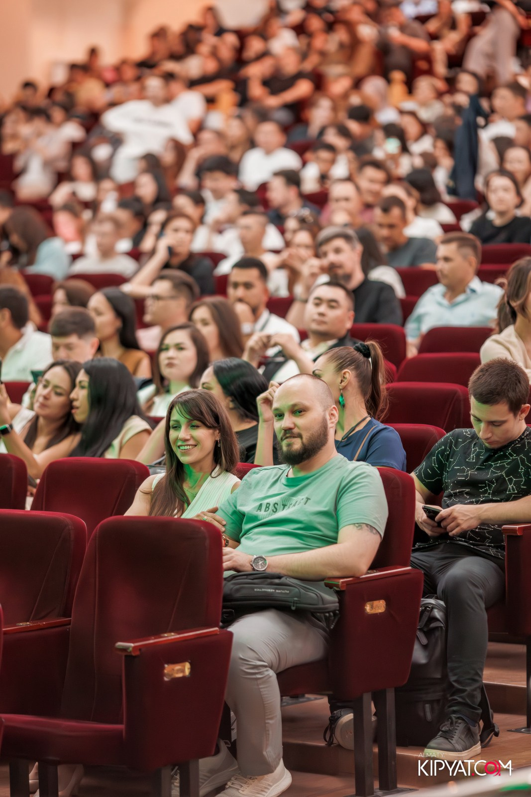 STAND UP КОНЦЕРТ АЛЕКСАНДА МЕРКУЛЬ. КИПЯТКОМ АЛМАТЫ!