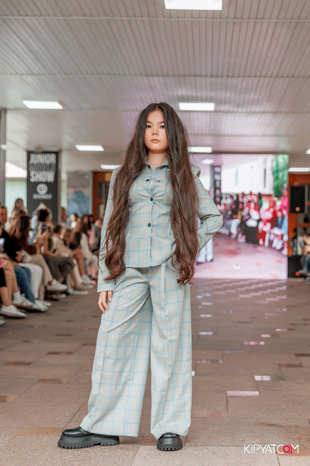 JUNIOR FASHION SHOW. КИПЯТКОМ АЛМАТЫ!