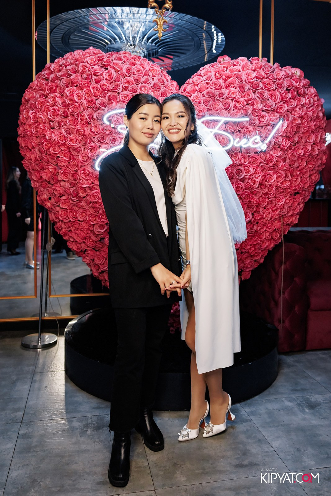 ЗАЯ, НА БИС. КИПЯТКОМ АЛМАТЫ!