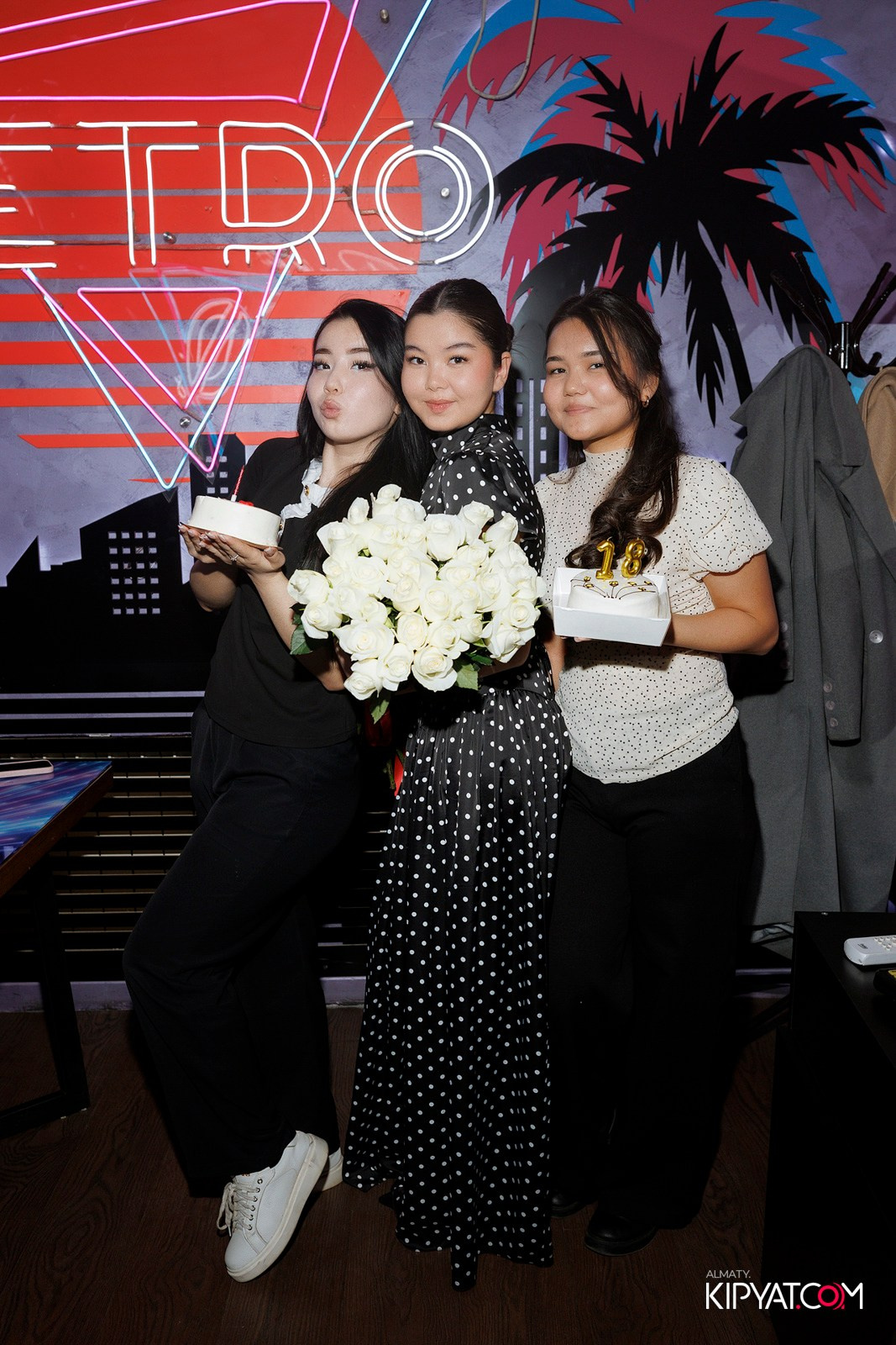 УХО И МЕДВЕДЬ НА ГАГАРИНА. КИПЯТКОМ АЛМАТЫ! Фотосъемка мероприятий в Алматы