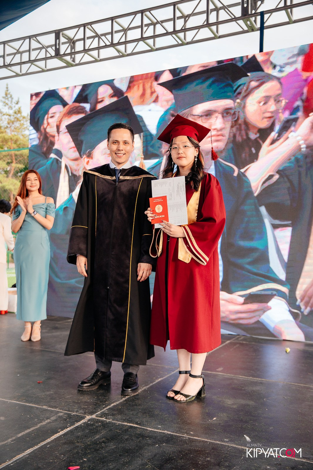 ВРУЧЕНИЕ ДИПЛОМОВ — НАРХОЗ КОЛЛЕДЖ. Part 4. КИПЯТКОМ АЛМАТЫ!