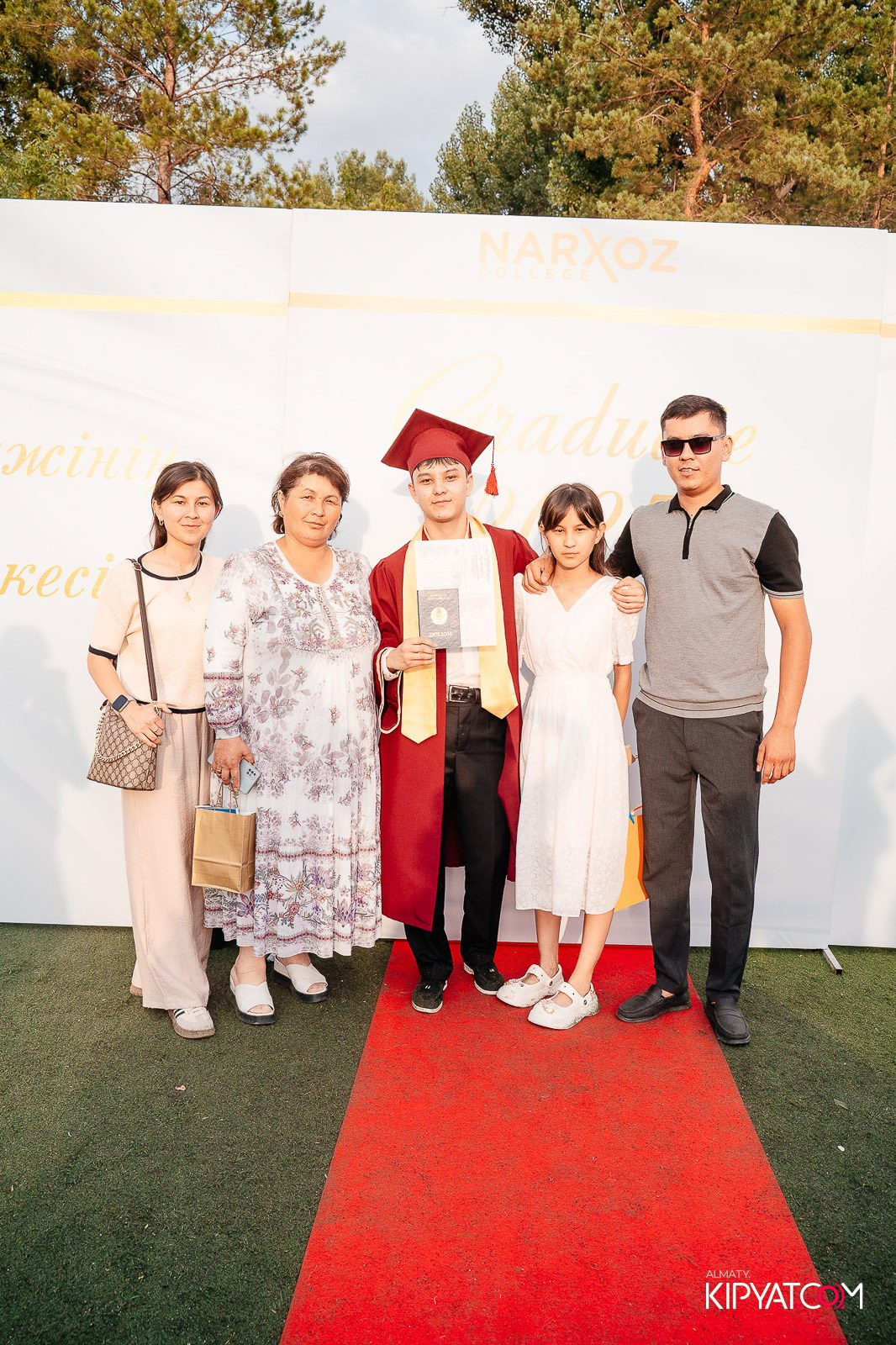 ВРУЧЕНИЕ ДИПЛОМОВ — НАРХОЗ КОЛЛЕДЖ. Part 2. КИПЯТКОМ АЛМАТЫ!