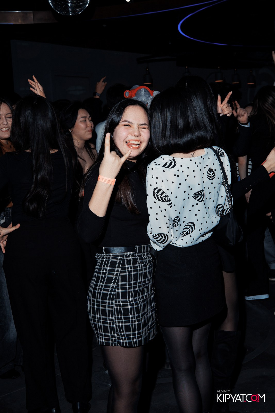 EVENT BAR. КИПЯТКОМ АЛМАТЫ!