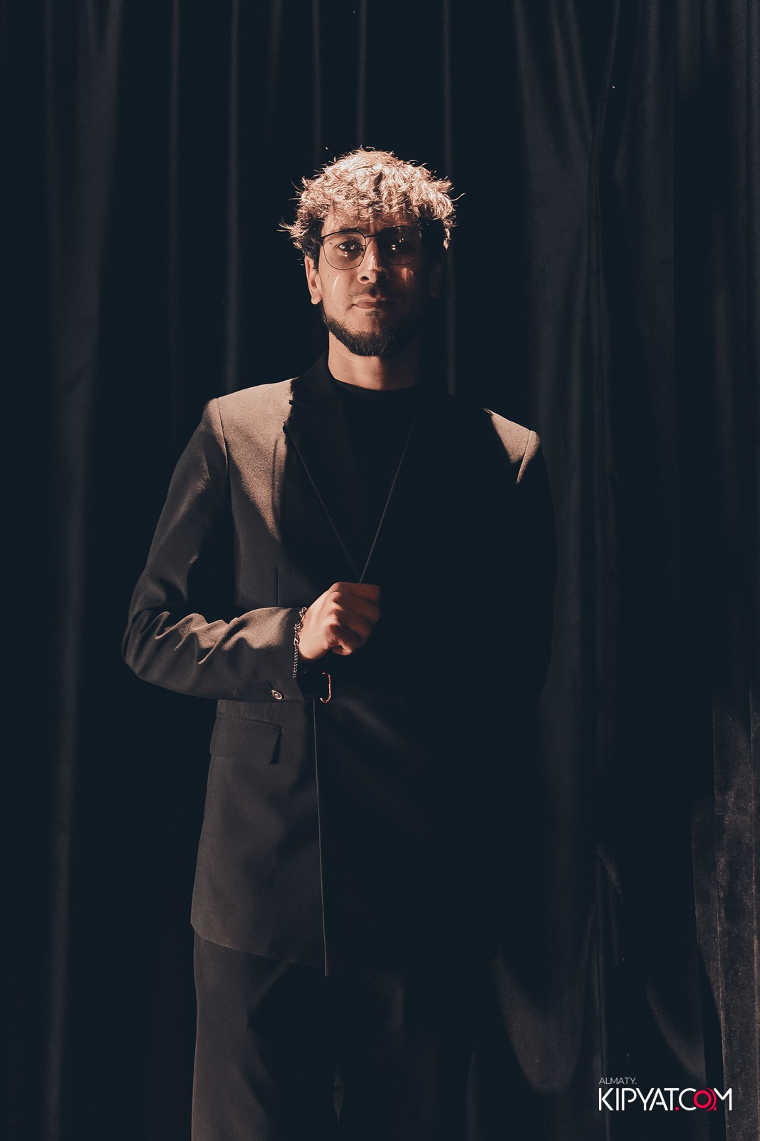 THE ESTATE КАРАОКЕ 1 ГОД. КИПЯТКОМ АЛМАТЫ!