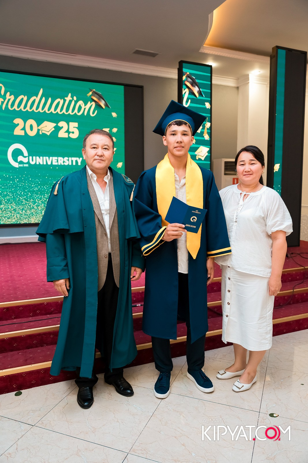 GRADUATION 2025 Q UNIVERSITY. КИПЯТКОМ АЛМАТЫ!