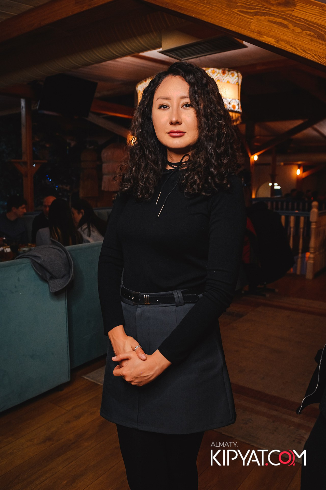 ГРУЗИНСКИЙ ДВОР НА КАБАНБАЙ БАТЫРА. КИПЯТКОМ АЛМАТЫ!