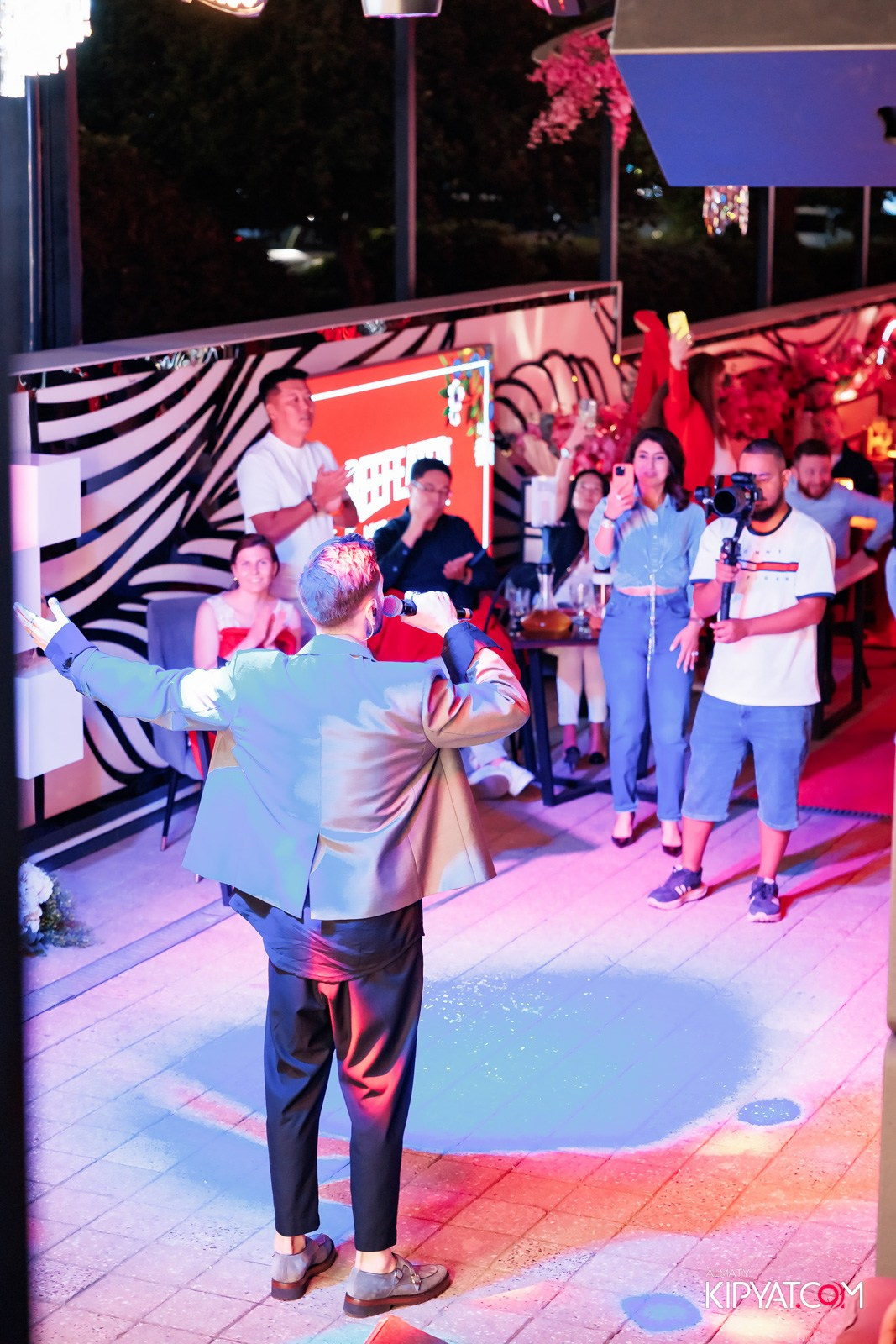 НОДАР РЕВИЯ В «ЗАЯ, НА БИС». КИПЯТКОМ АЛМАТЫ!