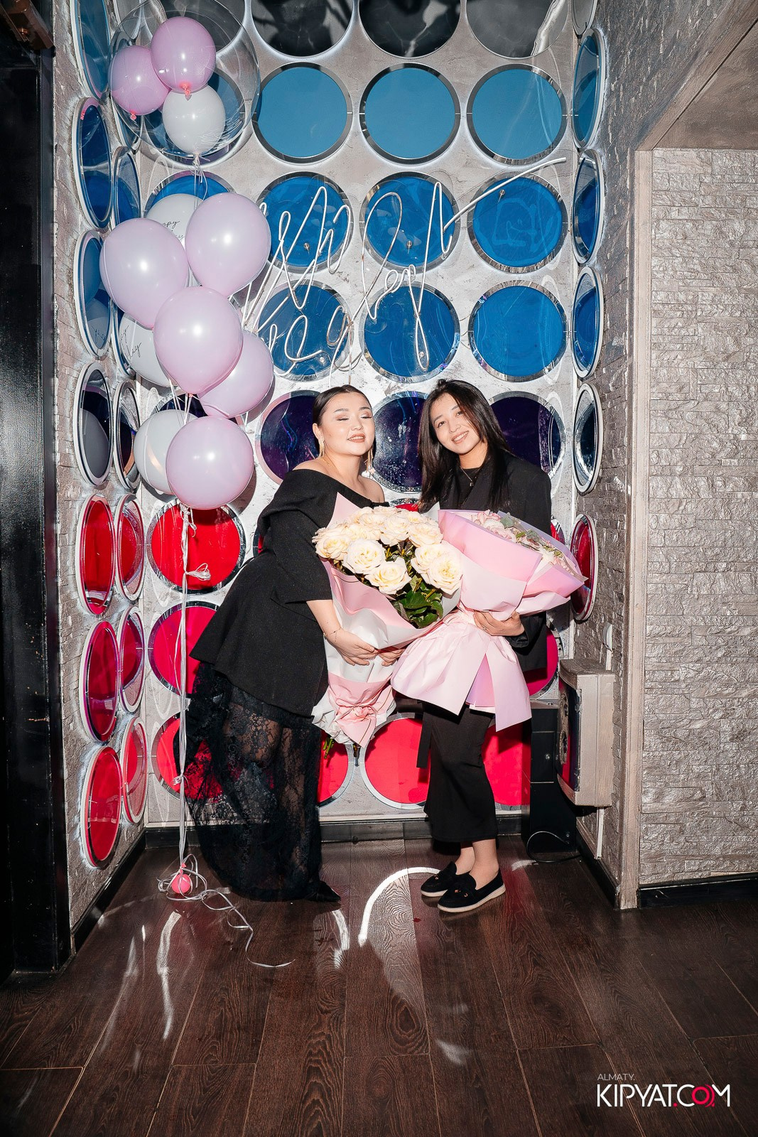 УХО И МЕДВЕДЬ НА ГАГАРИНА. КИПЯТКОМ АЛМАТЫ! Фотосъемка мероприятий в Алматы