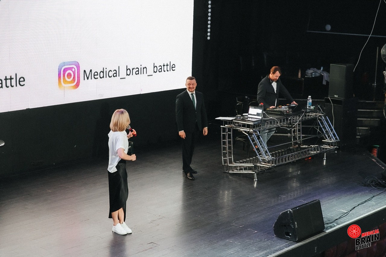 Первый медицинский квиз «Medical Brain Battle» сезон 2023. Ведущий на свадьбу, корпоратив и юбилей в Москве Сергей Рябинин
