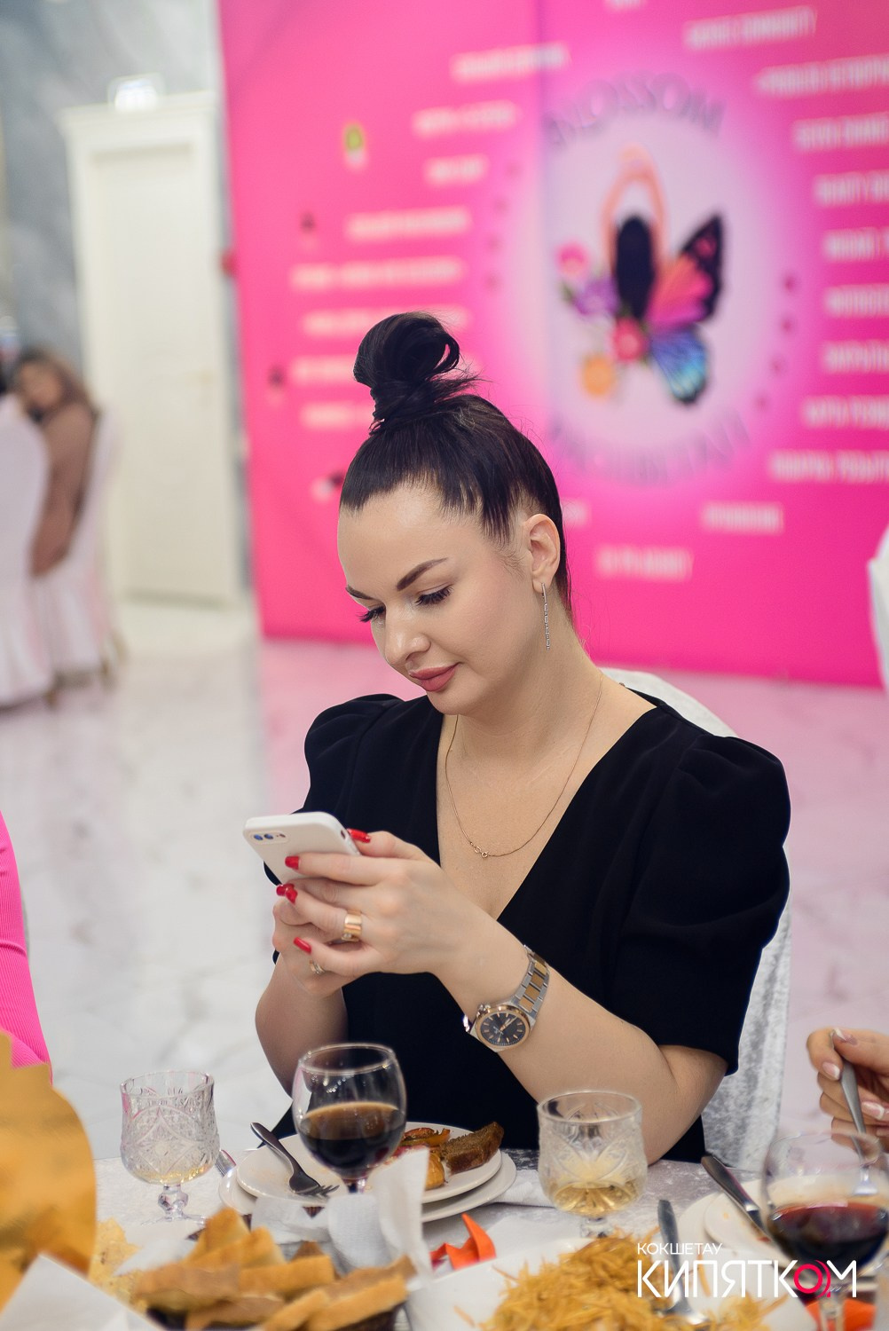 БОЛЬШОЙ ДЕВИЧНИК 5. КИПЯТКОМ КОКШЕТАУ