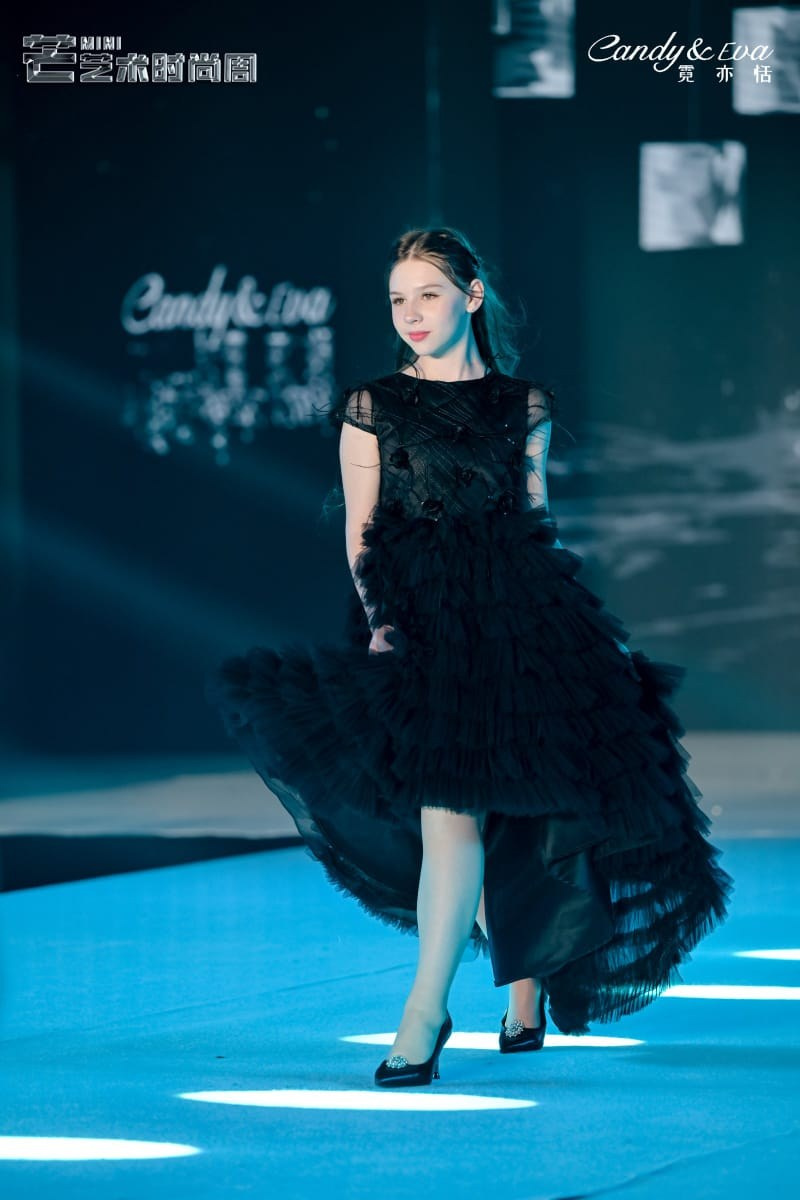 Fashion Show. Модельное Агентство Alma Model Management