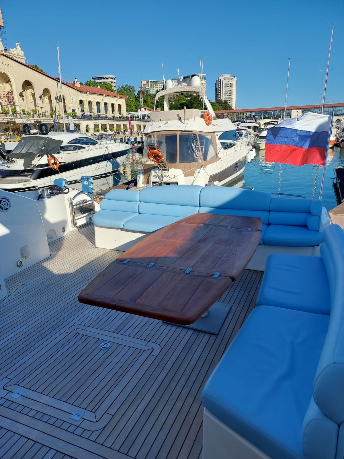 ПРЕМИУМ VIP ЯХТЫ В СОЧИ. Аренда Яхт в Сочи от Эконом до Премиум Класса