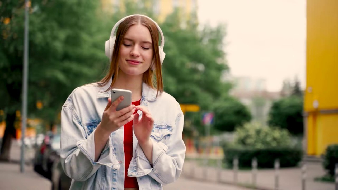 Создаю контент для бизнеса- Андрей Корниенко и упаковываю компании и экспертов в Краснодаре