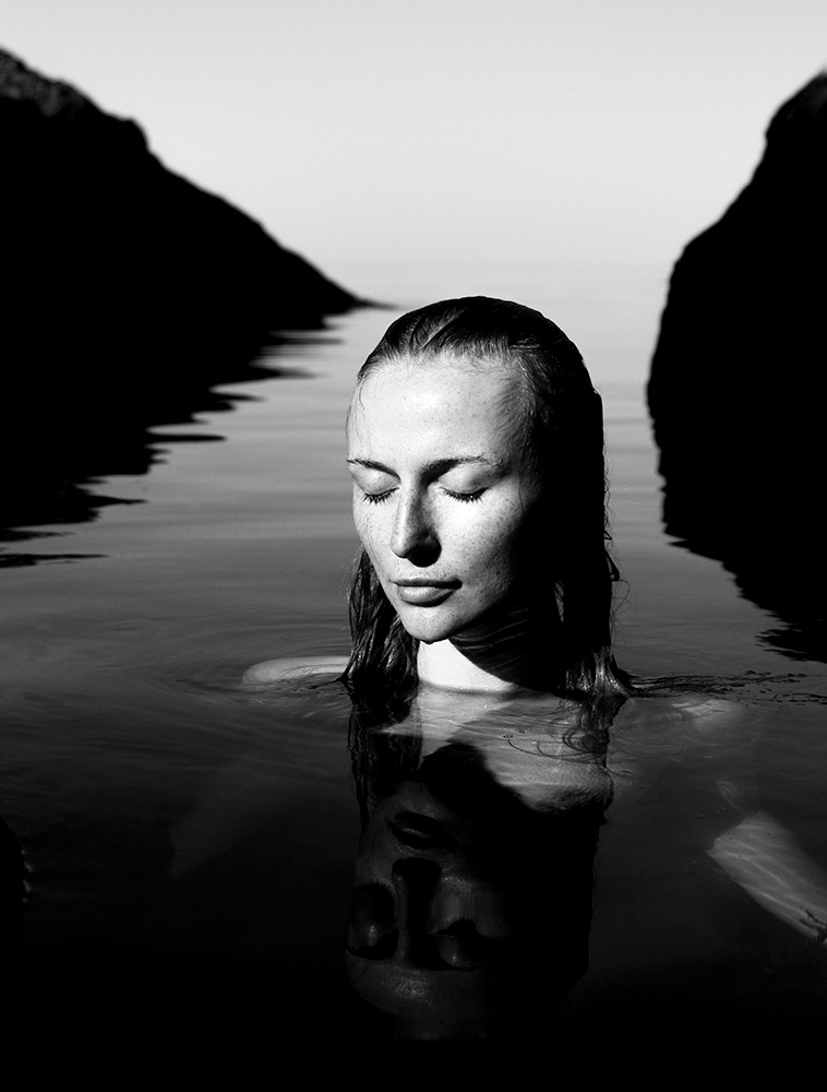 COMMERCIAL. Alexander Zorin