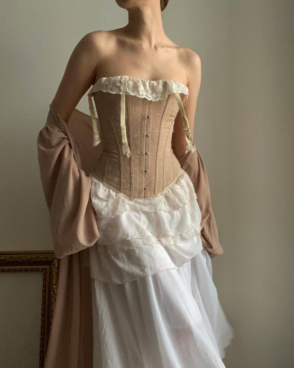 Съемочный гардероб. Портретный фотограф Уфа Москва Санкт-Петербург Lulu Weightless