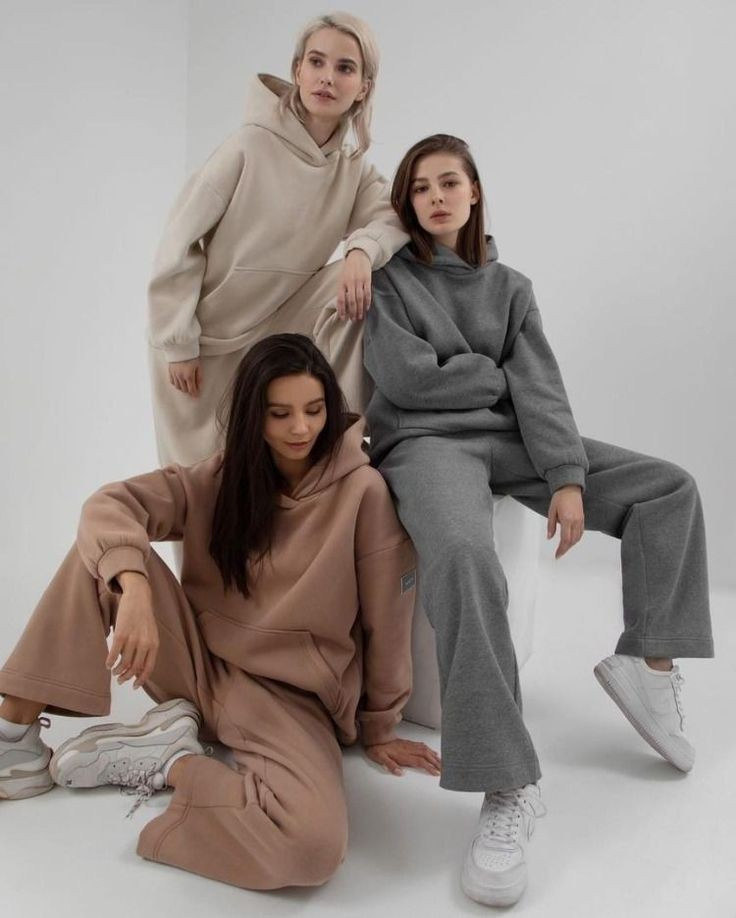 По трое-пятеро