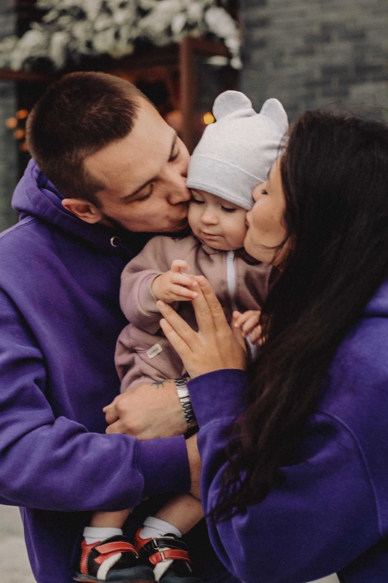 Анечка с папой и мамой. Семейный фотограф Полина Легачева